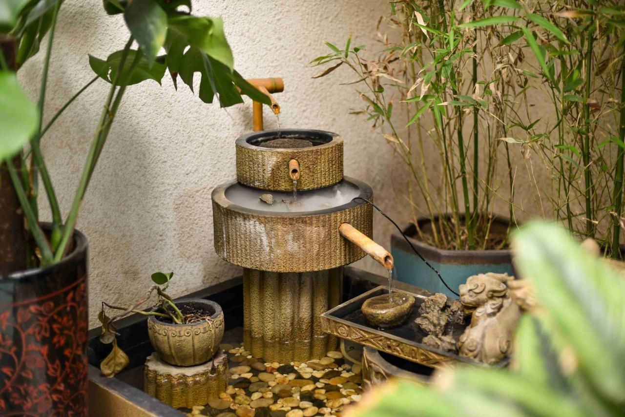 Xingshe Alley Courtyard Hotel Beijing Wangfujing Forbidden City Branch - Breakfast Included & English Speaking Reception & Free Wifi And Laundry Room & Hutong Culture & Cat-Keeping & Flower-Growing Terrace & One Day Tour Service & Free Coffee Экстерьер фото