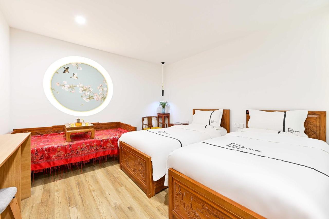 Xingshe Alley Courtyard Hotel Beijing Wangfujing Forbidden City Branch - Breakfast Included & English Speaking Reception & Free Wifi And Laundry Room & Hutong Culture & Cat-Keeping & Flower-Growing Terrace & One Day Tour Service & Free Coffee Экстерьер фото