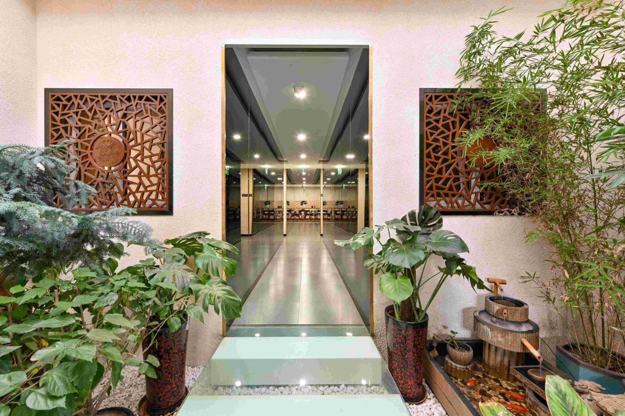Xingshe Alley Courtyard Hotel Beijing Wangfujing Forbidden City Branch - Breakfast Included & English Speaking Reception & Free Wifi And Laundry Room & Hutong Culture & Cat-Keeping & Flower-Growing Terrace & One Day Tour Service & Free Coffee Экстерьер фото